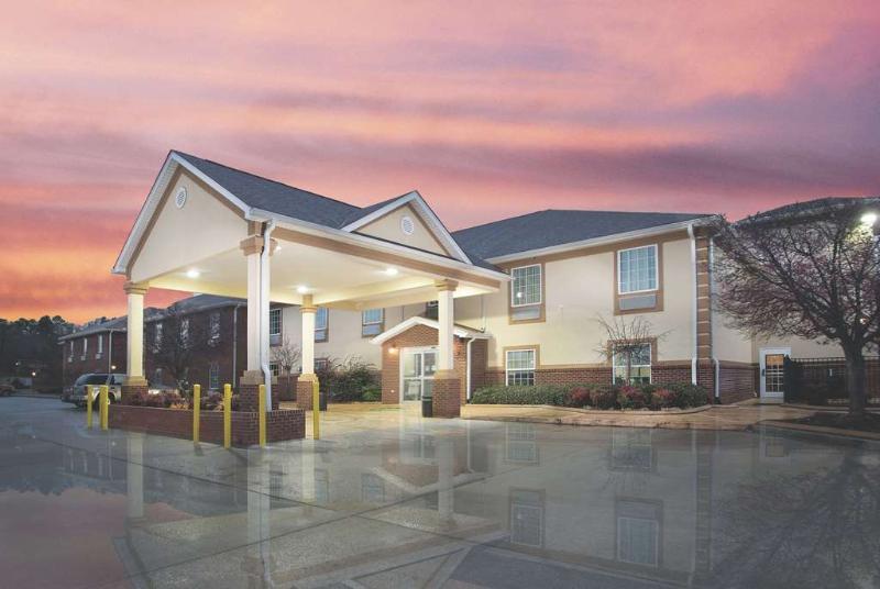 La Quinta Inn By Wyndham Calhoun South I-75 Exterior foto